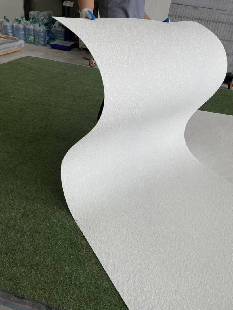 VeloStone™ Crystal White Flexible Natural Stone Wall Panel - 114" X 48" (38Ft²)